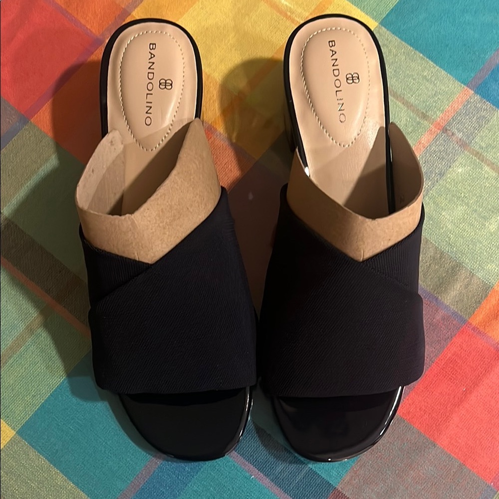Ladies Bandolino slip ons.  Size 7.  Navy blue.